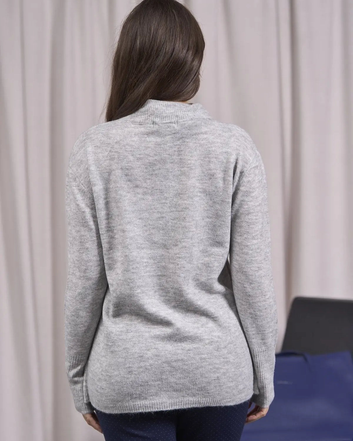 Maglia a collo alto risvoltato e spacchi GRIGIO DORABELLA