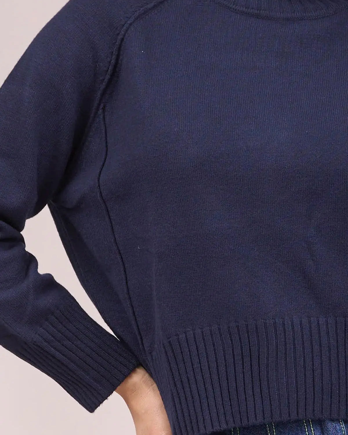 Maglia a collo alto, manica raglan e costine BLU IRONICA