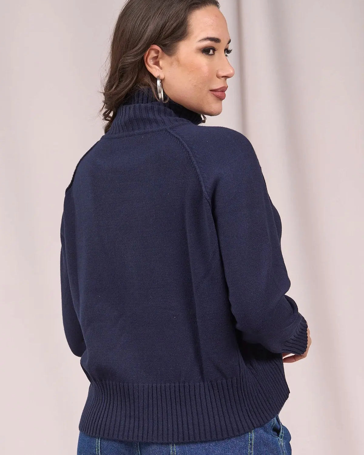 Maglia a collo alto, manica raglan e costine BLU IRONICA