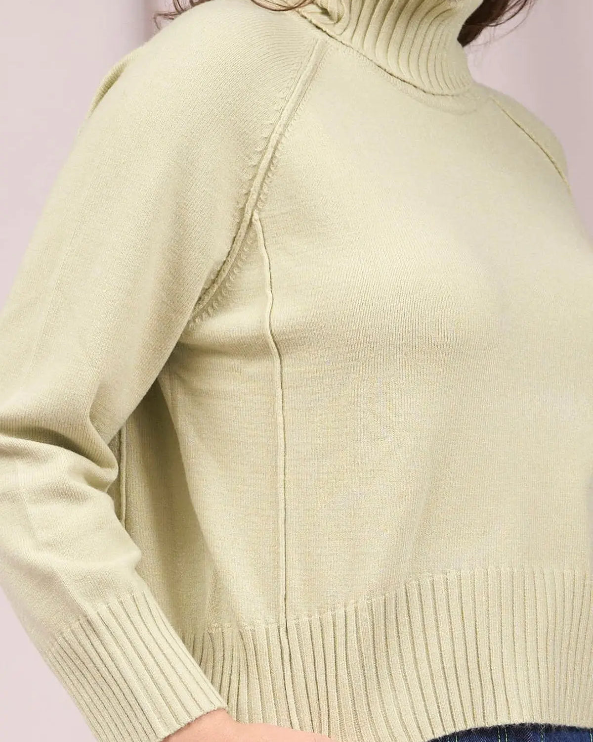 Maglia a collo alto, manica raglan e costine VERDE IRONICA