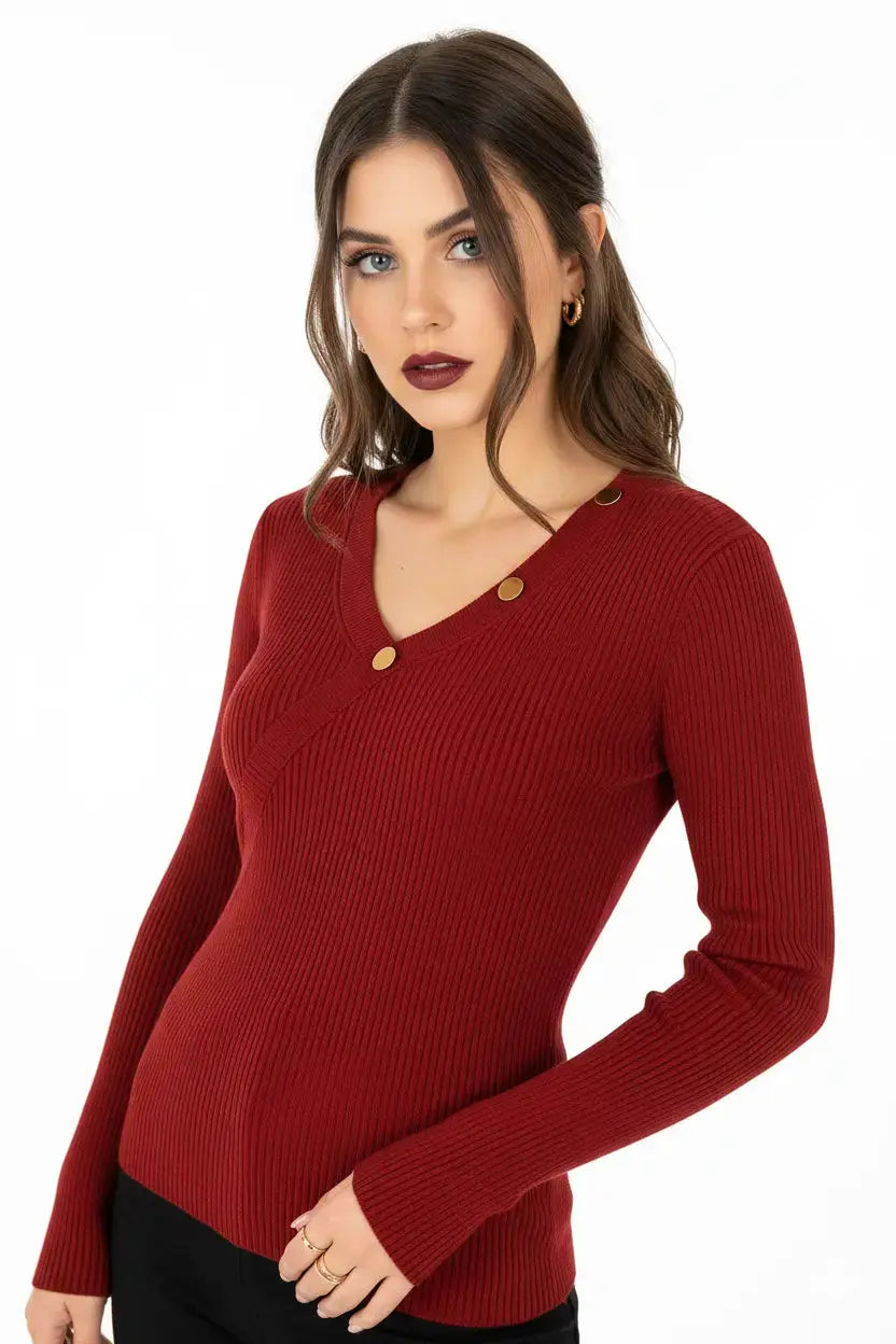 Maglia a costine con bottoni decorativi DORABELLA