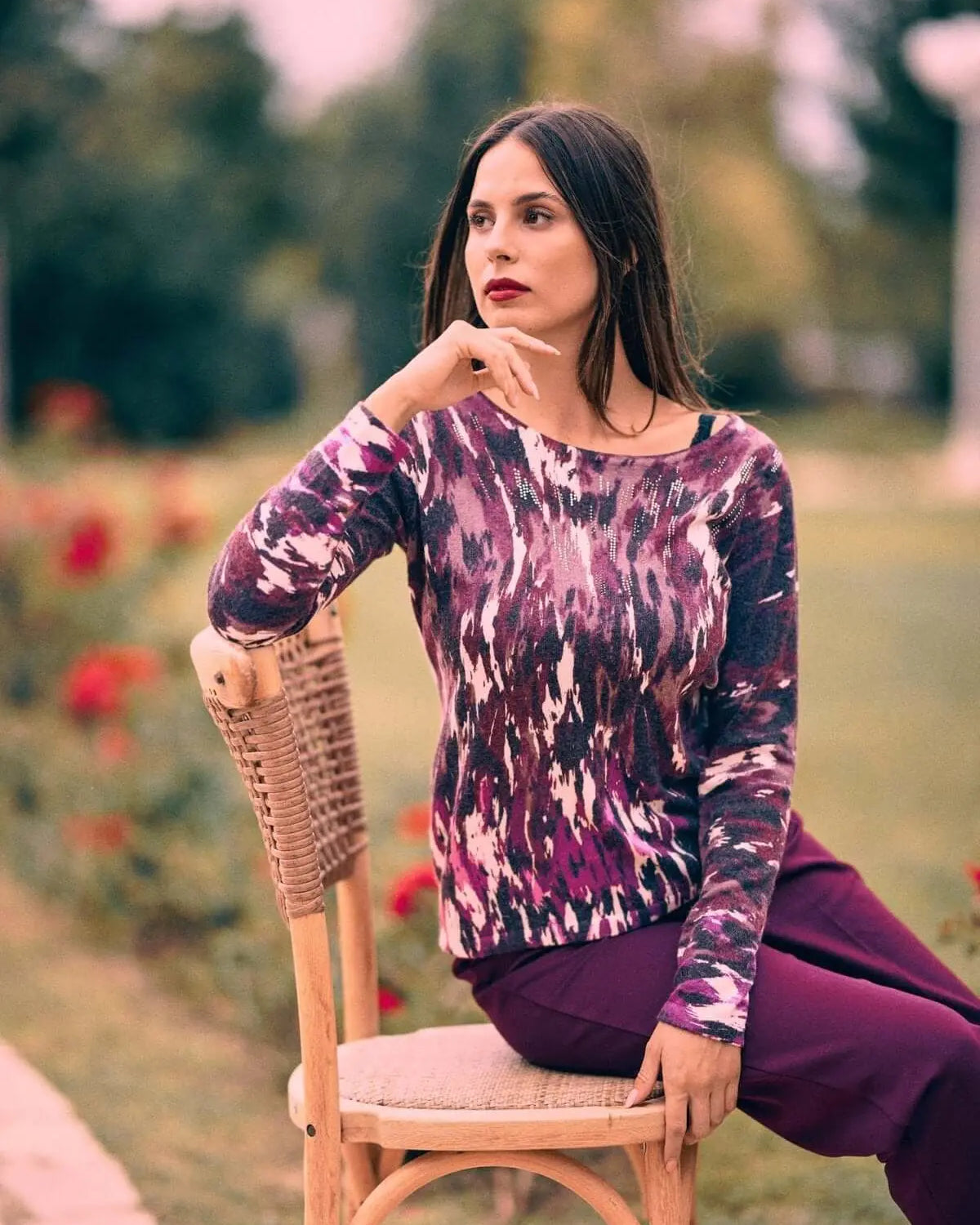 Maglia a fantasia all over con strass PRUGNA DORABELLA