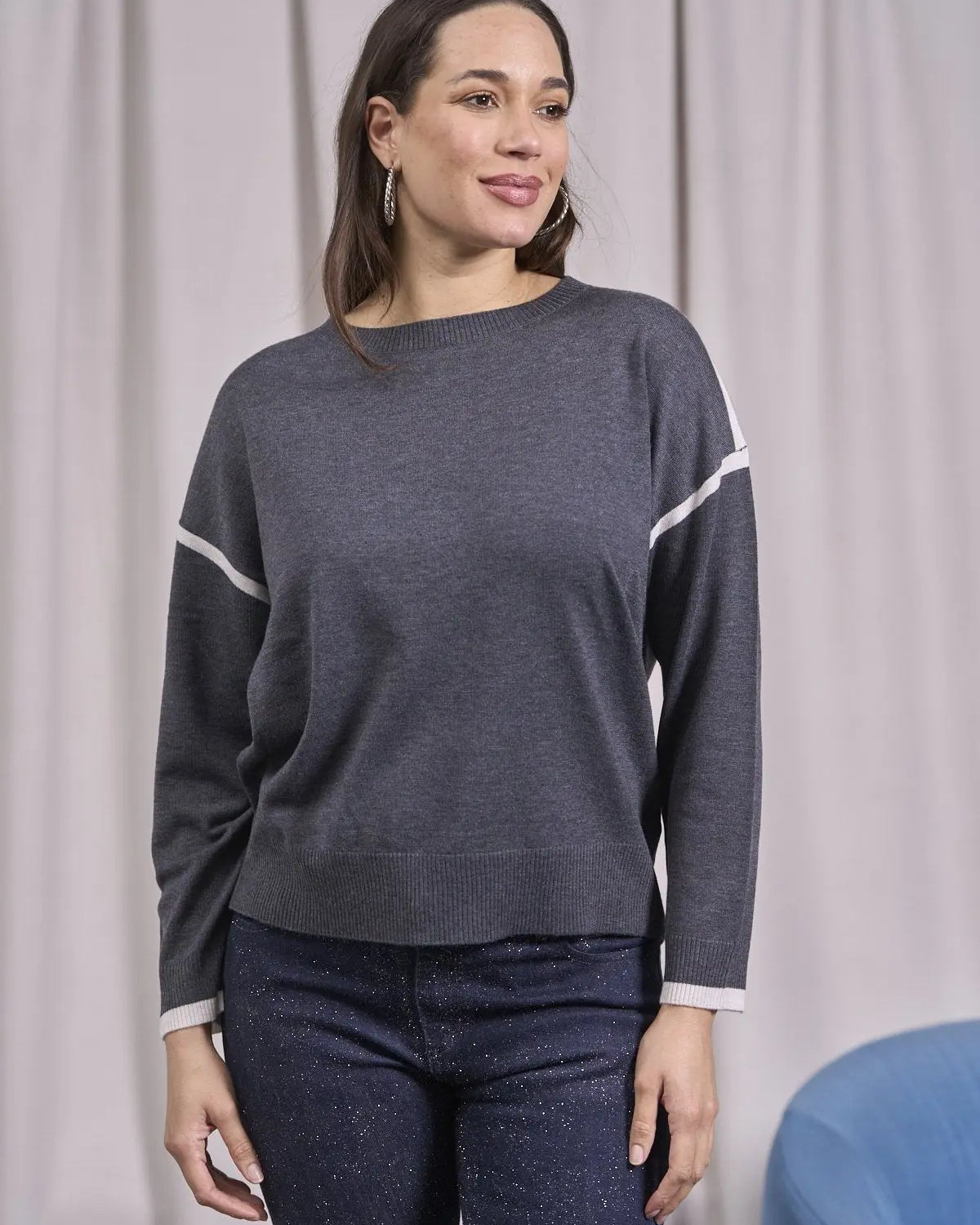 Maglia a girocollo con contorni a contrasto ANTRACITE IRONICA