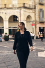 Maglia a maniche lunghe con scollo a V con inserto in paillettes tono su tono NERO DORABELLA PIU' XXXL