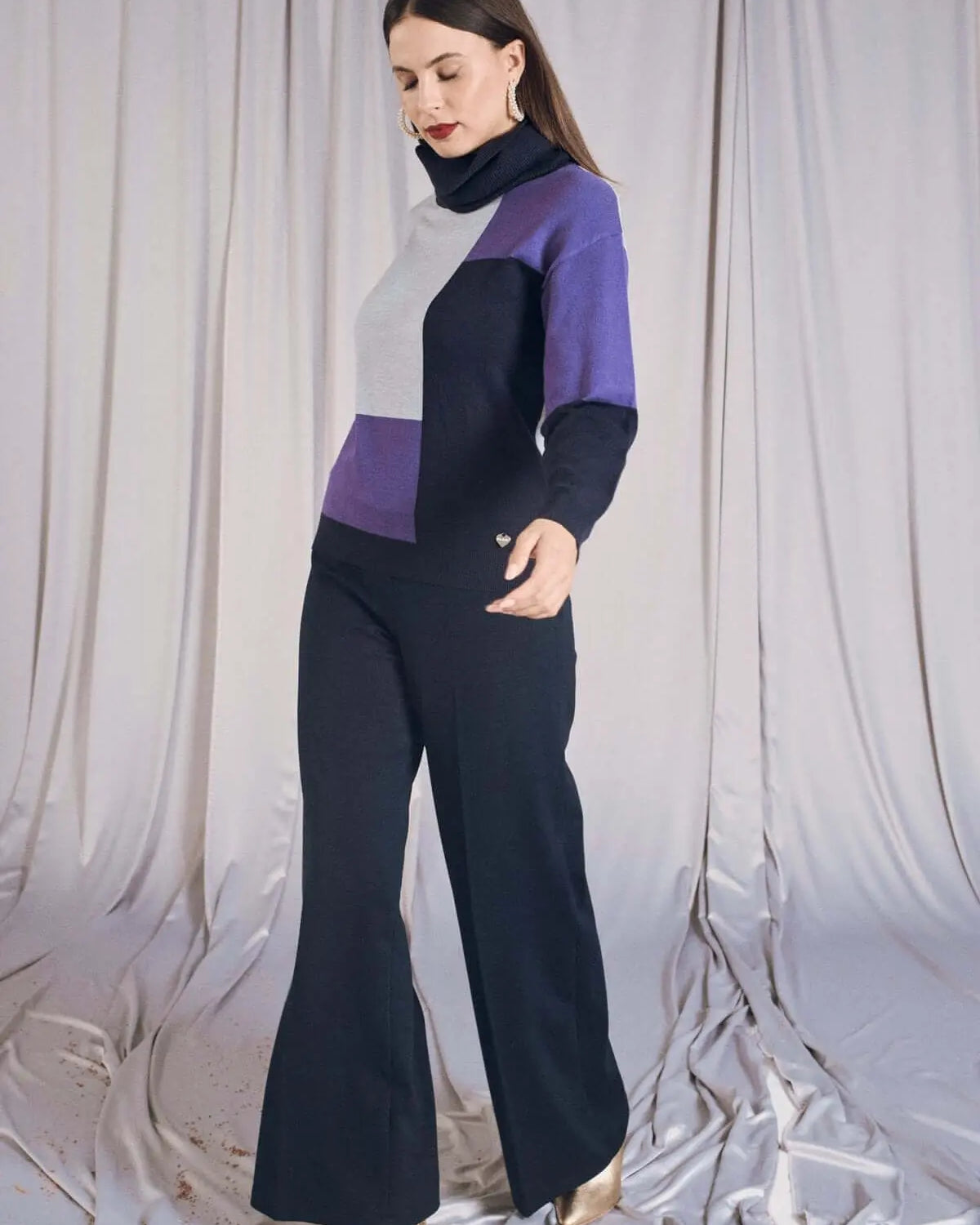 Maglia a optical con collo alto removibile BLU DORABELLA