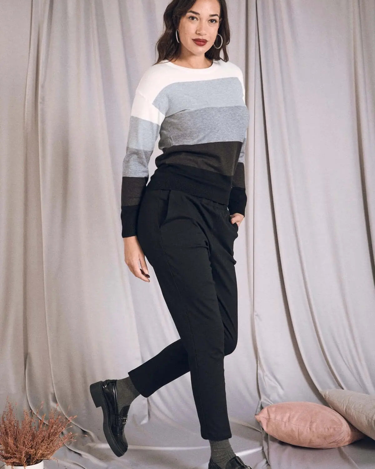 Maglia a righe con collo alto removibile NERO DORABELLA