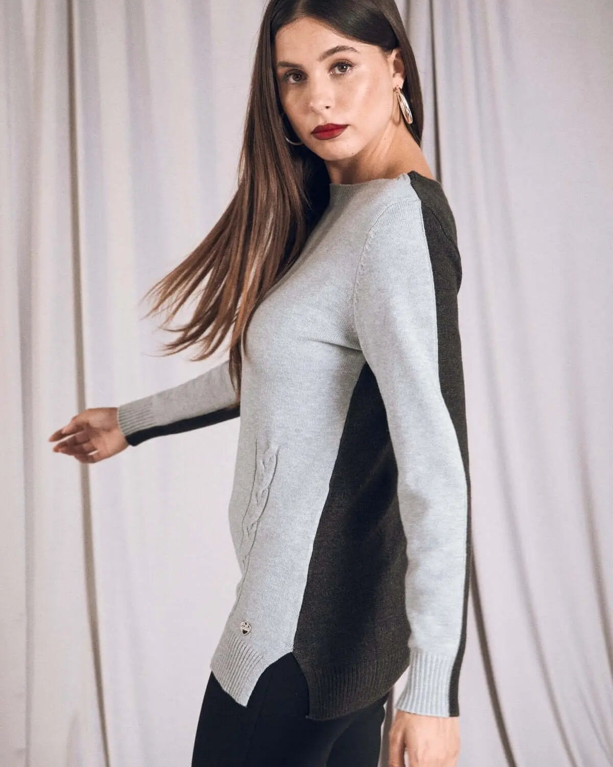 Maglia bicolor con scollo a barca GRIGIO CHIARO DORABELLA