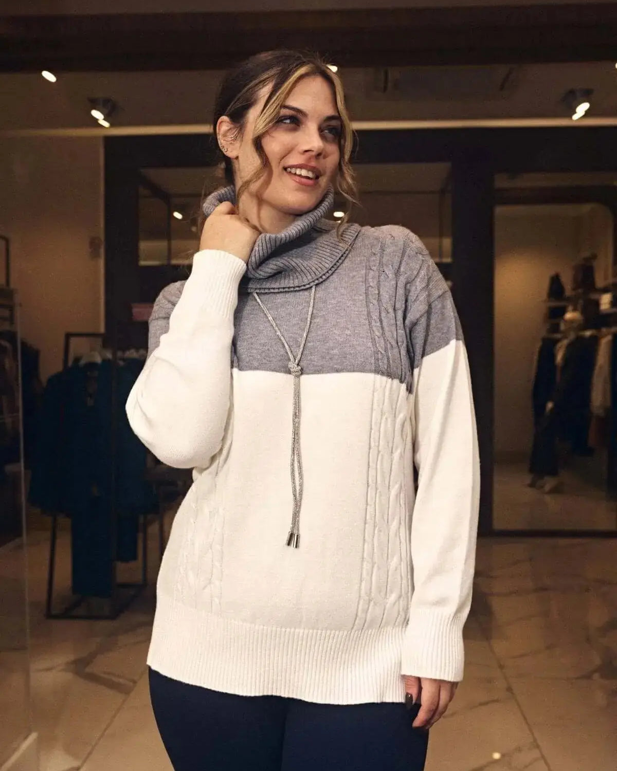 Maglia bicolor con trecce e collo removibile OFF WHITE DORABELLA PIU'