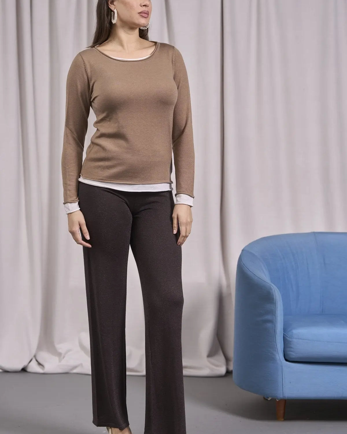 Maglia bicolor girocollo con orli a taglio vivo CAMMELLO IRONICA