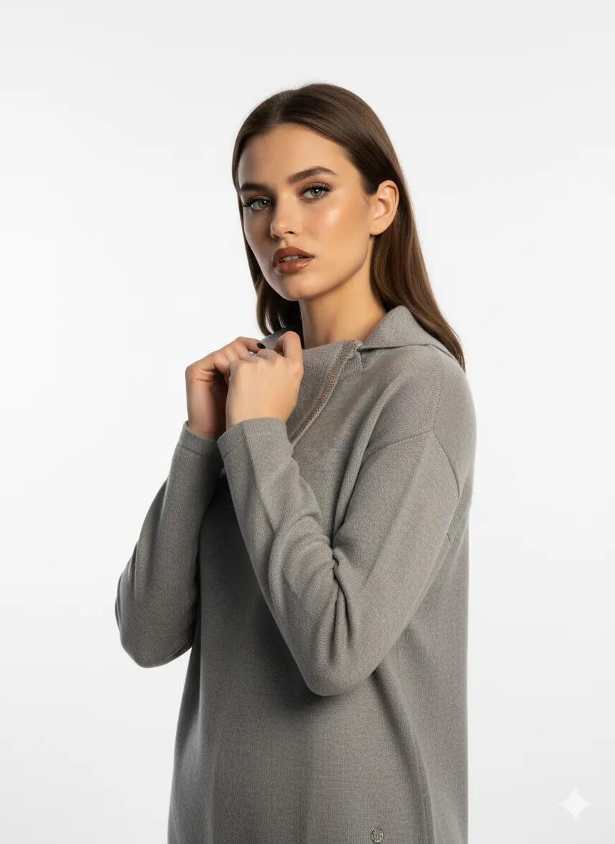 Maglia collo con taglio e strass DORABELLA