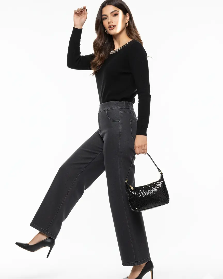 Maglia con applicazioni al girocollo DORABELLA