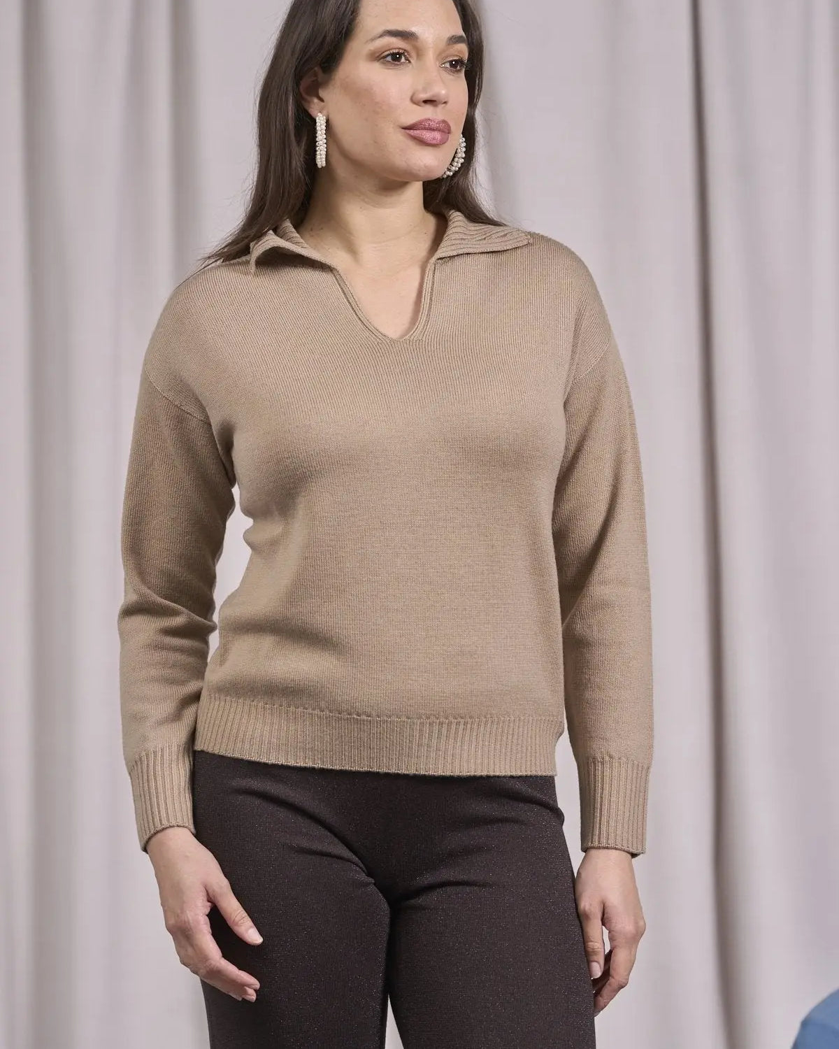 Maglia con colletto e scollo a V CAMMELLO IRONICA