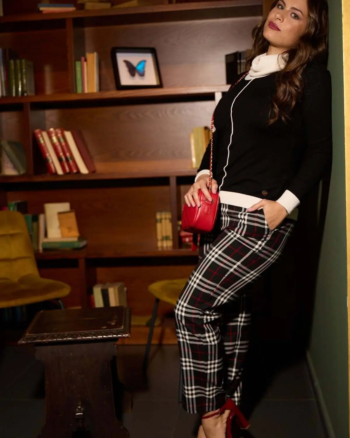 Maglia con collo alto removibile e inserti a contrasto OFF WHITE DORABELLA