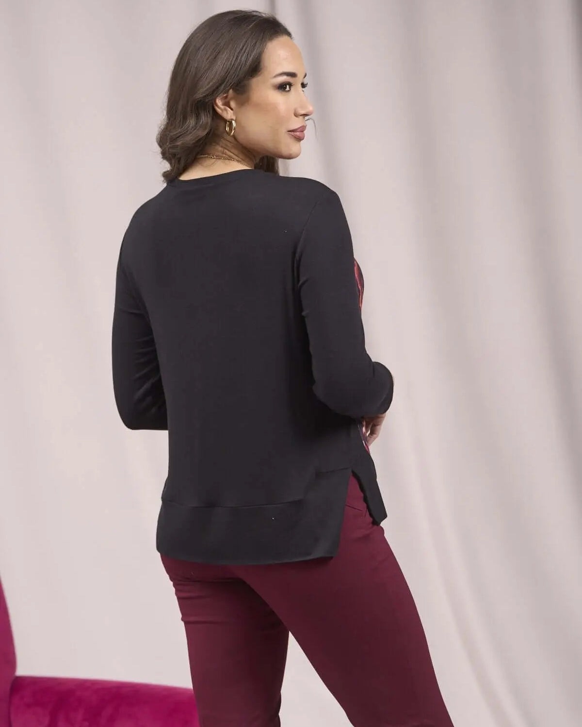 Maglia con fantasia frontale e spacchi MELANZANA DORABELLA