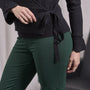 Maglia con incrocio laterale e polsi con volant NERO DORABELLA
