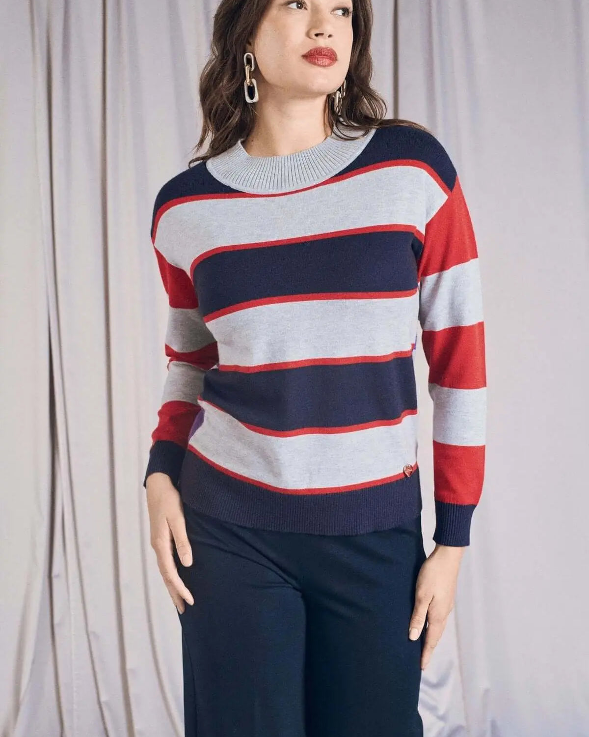 Maglia con scollino alto e motivo multiriga BLU DORABELLA