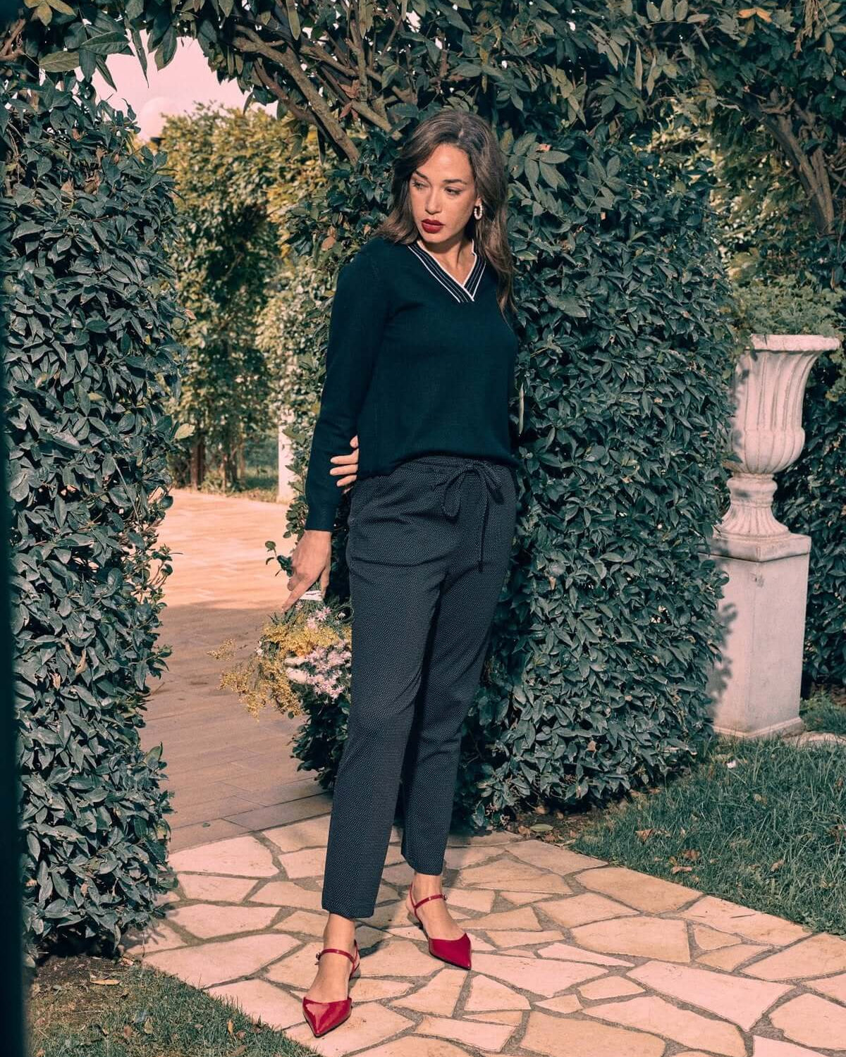 Maglia con scollo a V e dettagli smacchinati NERO DORABELLA XL