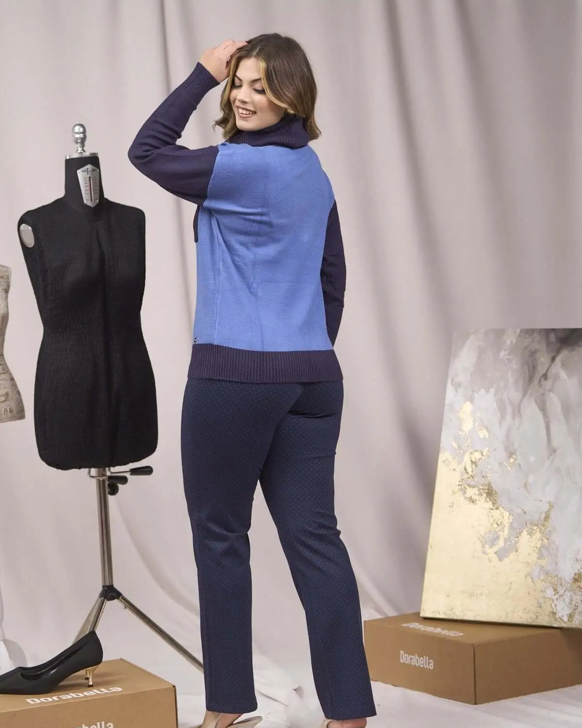 Maglia con taschino e collo alto removibile BLU DORABELLA