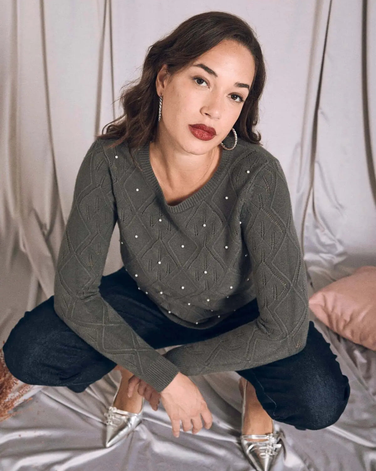 Maglia girocollo a motivo rombi e perle applicate PIOMBO DORABELLA