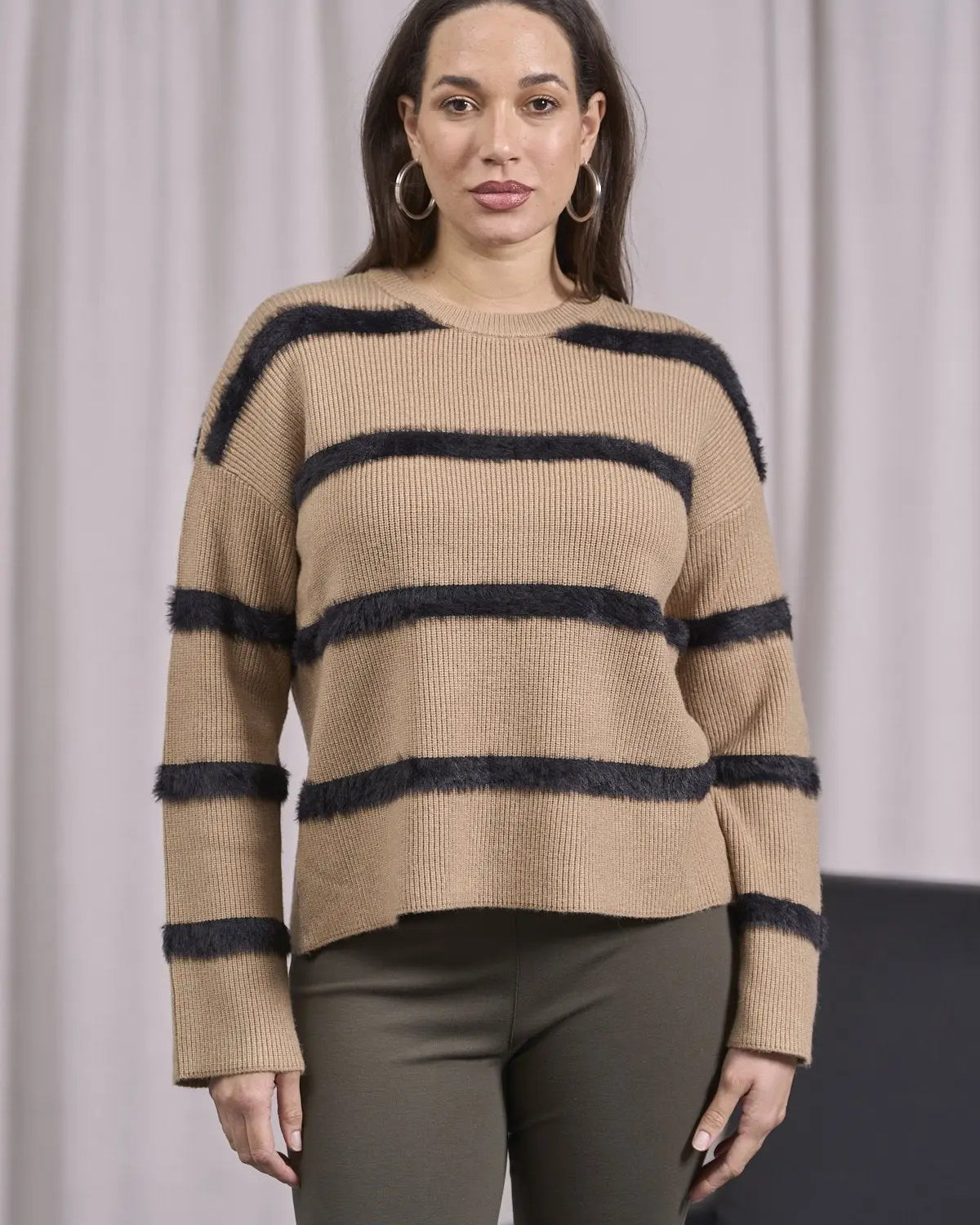 Maglia girocollo a righe con costine CAMMELLO DORABELLA