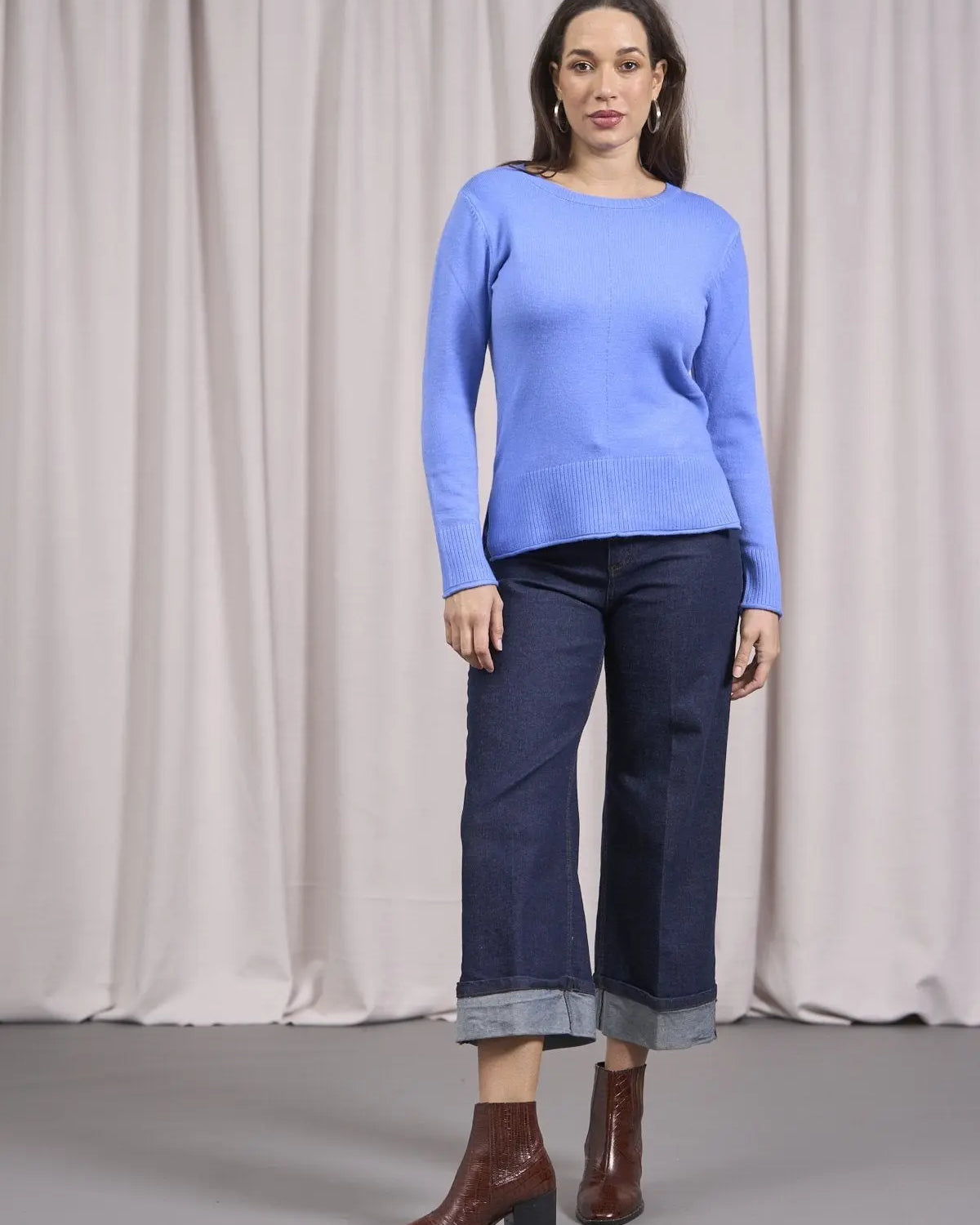 Maglia girocollo a taglio vivo con spacchi e coste CARTA DA ZUCCHERO DORABELLA