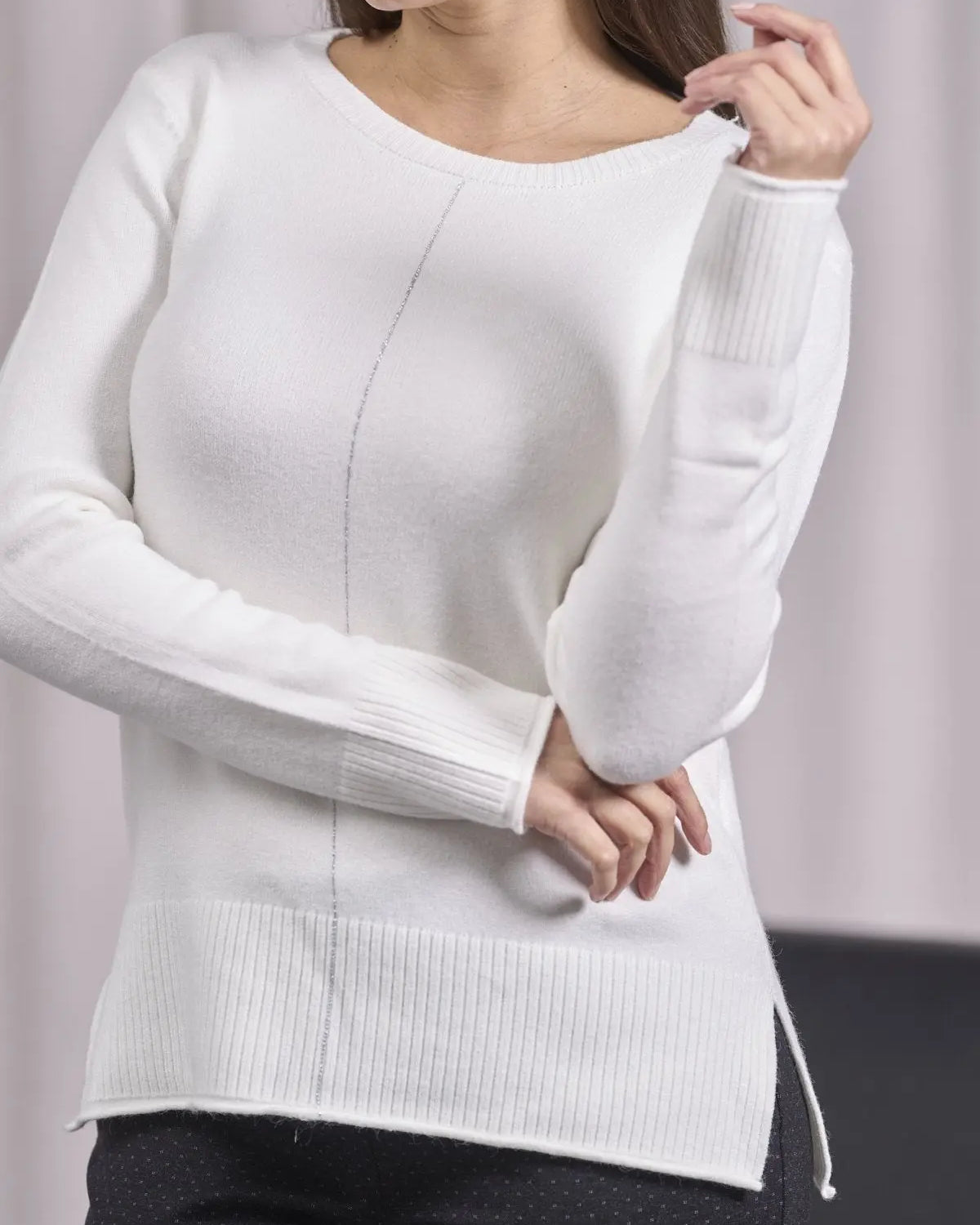 Maglia girocollo a taglio vivo con spacchi e coste PANNA DORABELLA XXL