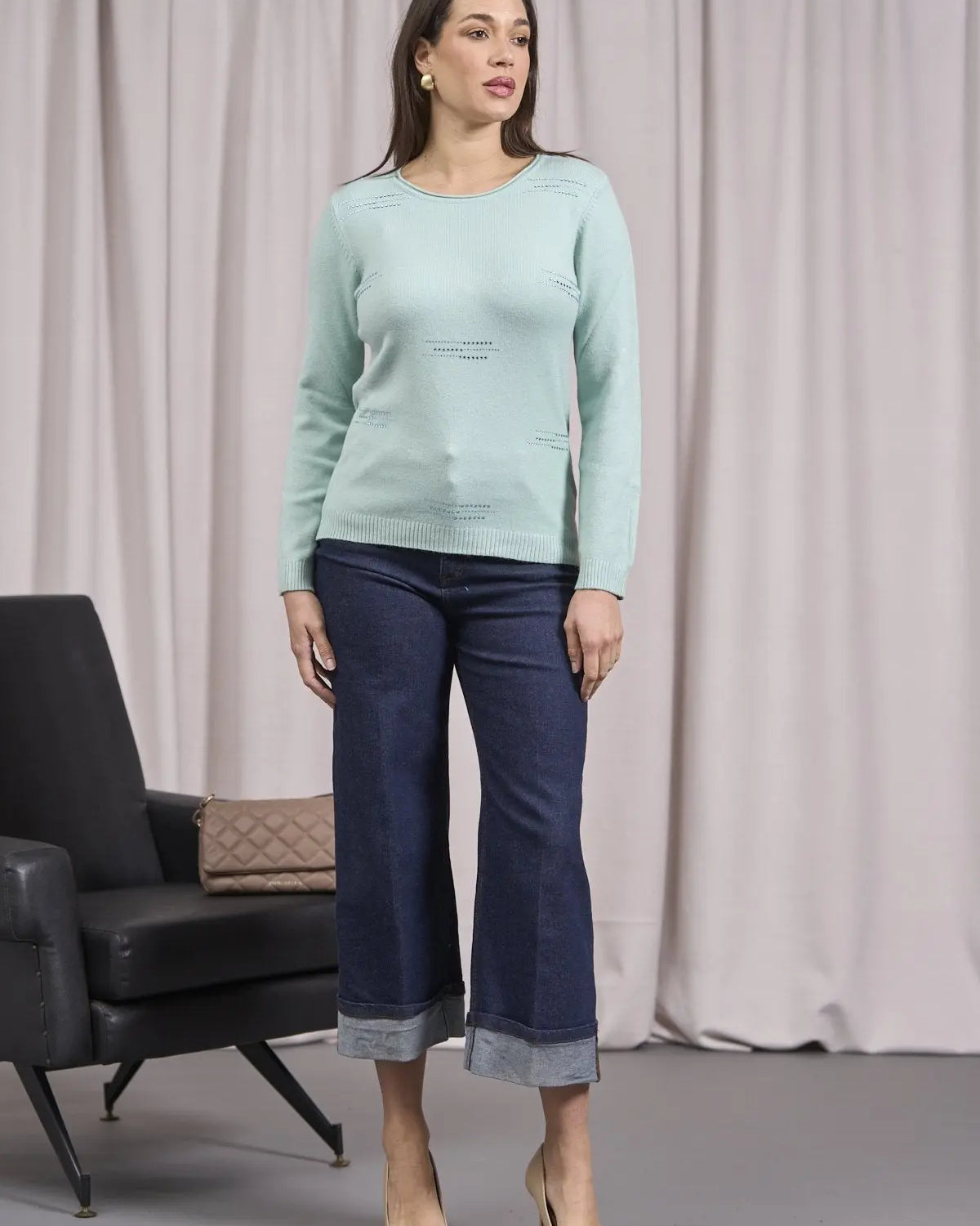 Maglia girocollo con applicazioni strass frontali ACQUA DORABELLA