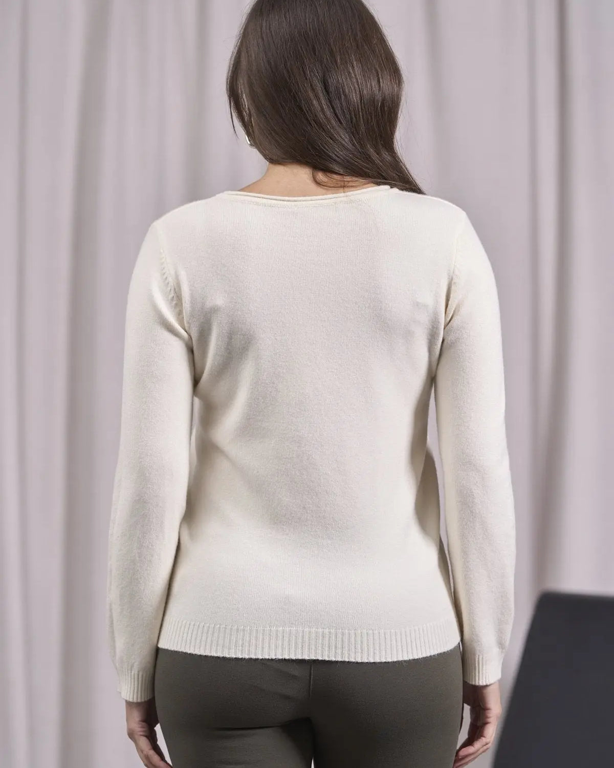 Maglia girocollo con applicazioni strass frontali BURRO DORABELLA