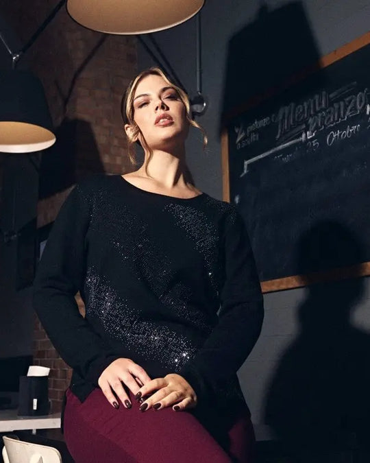 Maglia girocollo con applicazioni strass frontali NERO DORABELLA PIU'