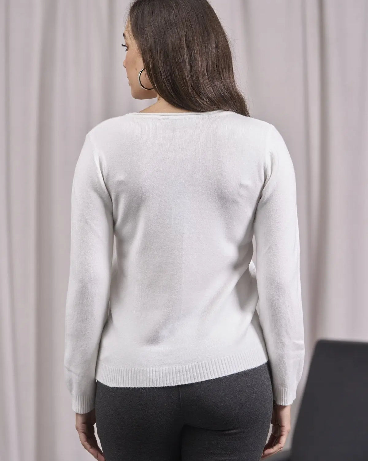 Maglia girocollo con applicazioni strass frontali PANNA DORABELLA