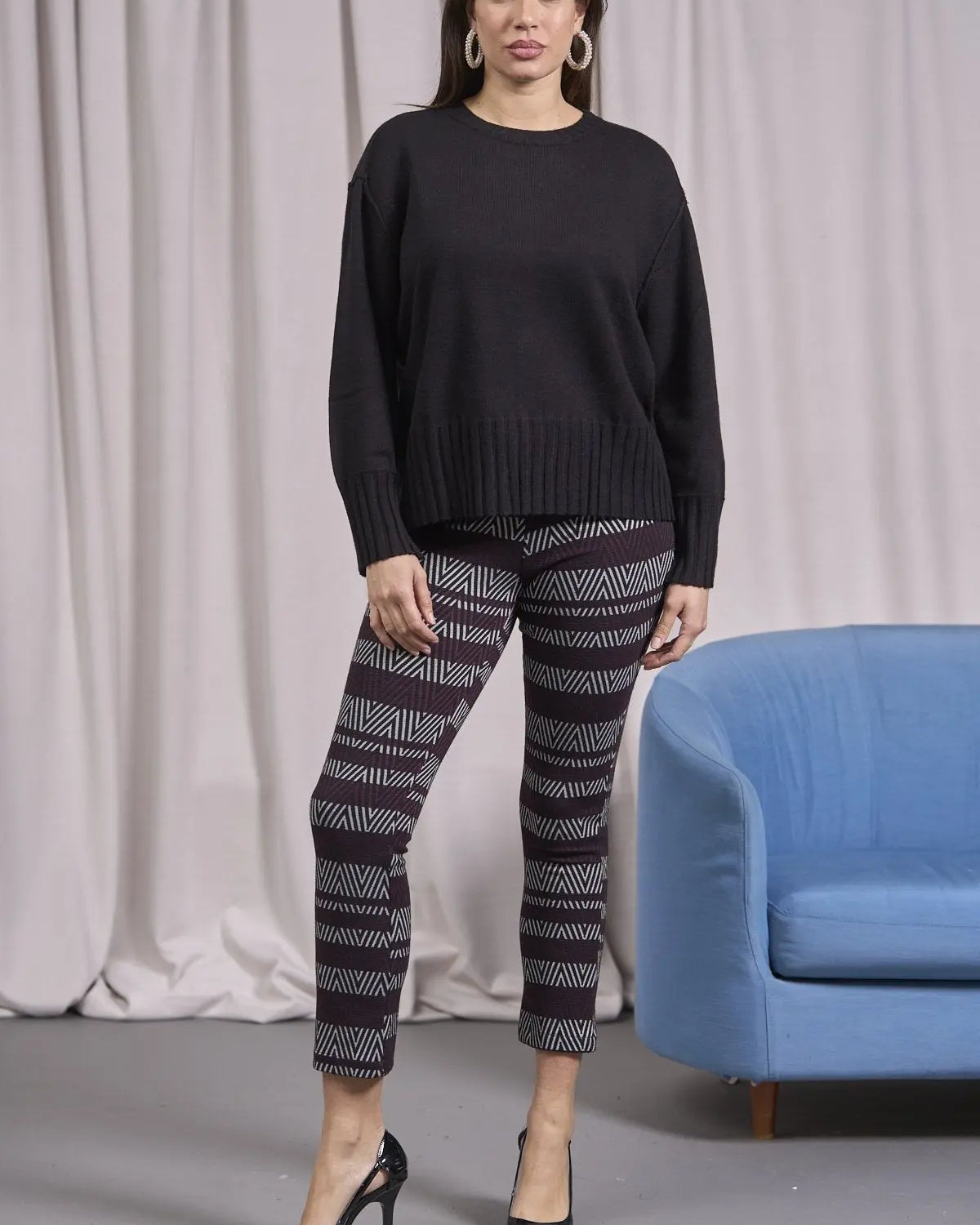 Maglia girocollo con bordi a costine larghe NERO IRONICA