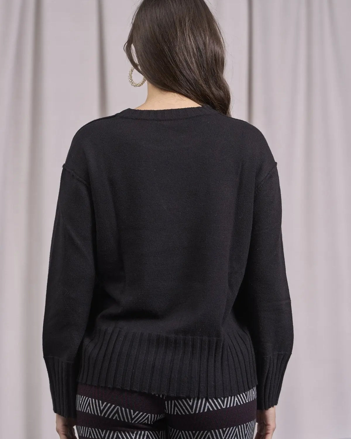 Maglia girocollo con bordi a costine larghe NERO IRONICA