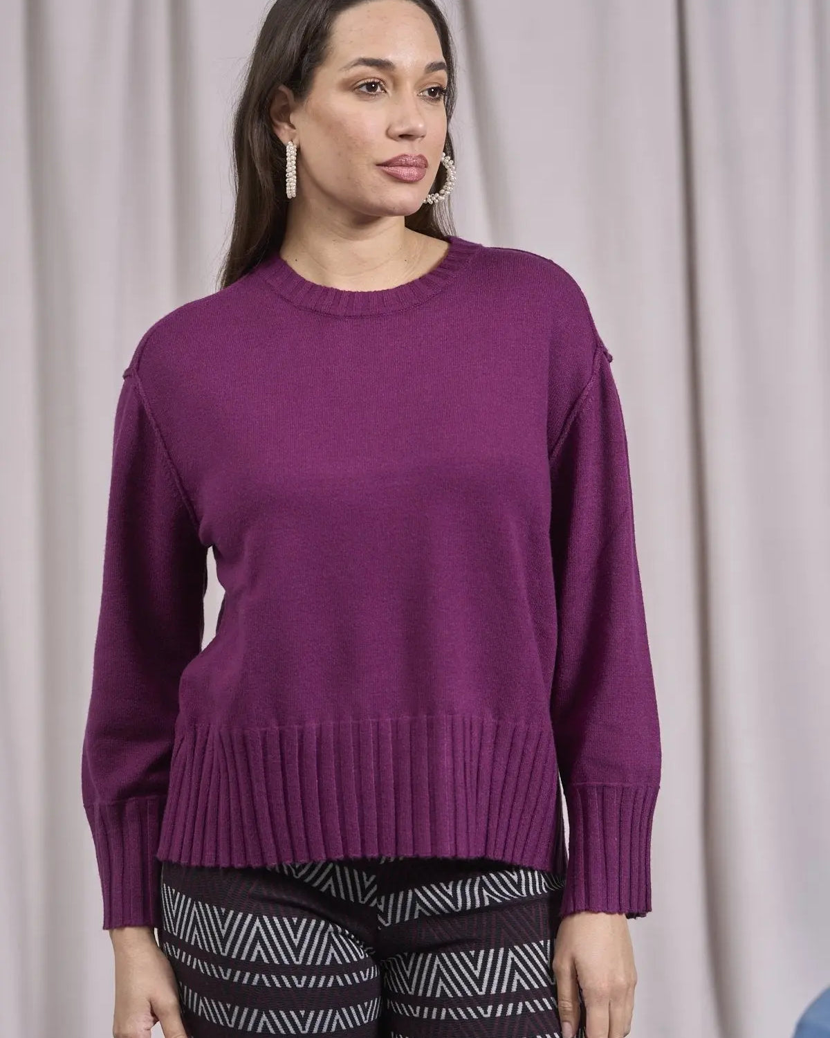 Maglia girocollo con bordi a costine larghe VINO IRONICA