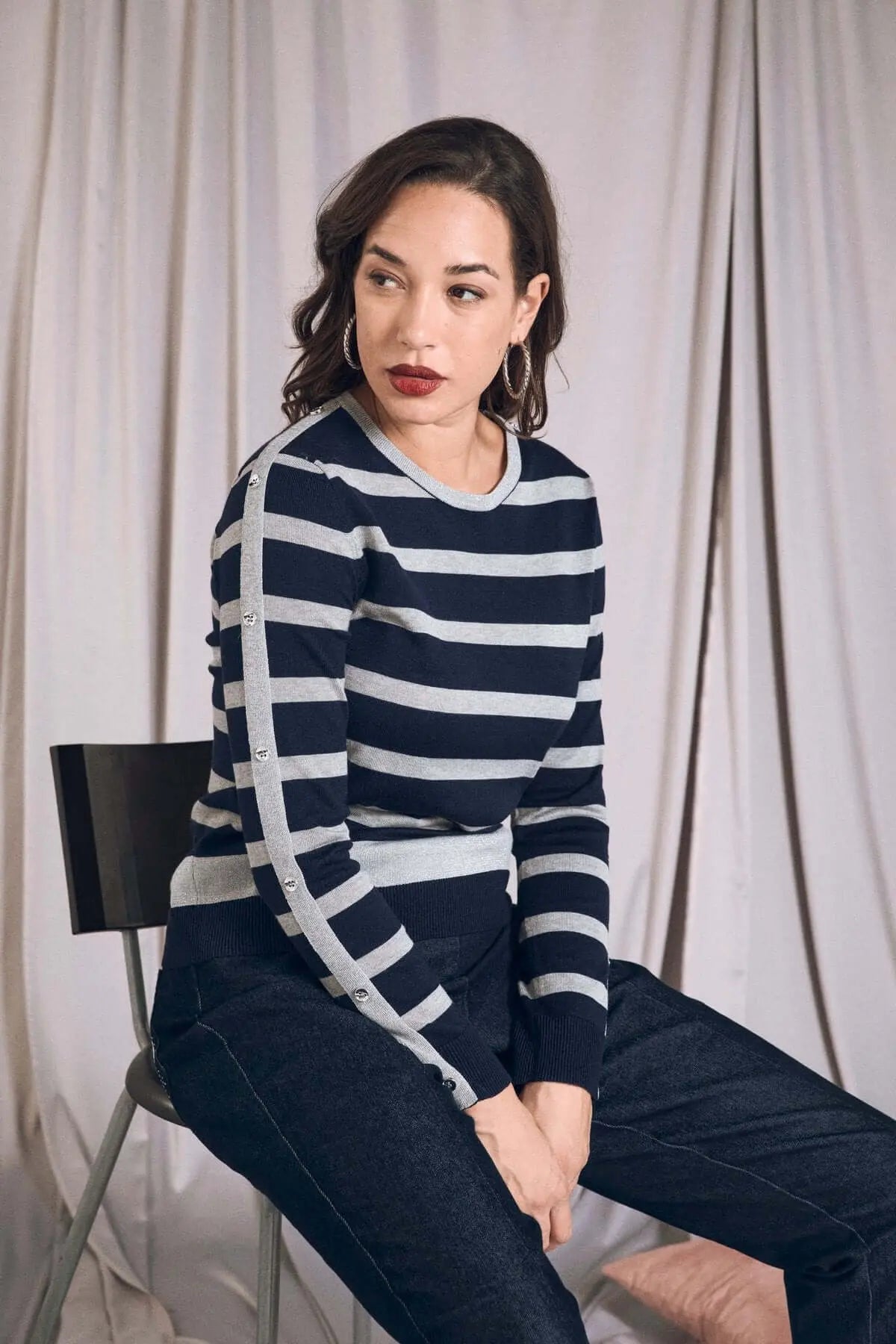 Maglia girocollo con bottoni alle maniche BLU DORABELLA