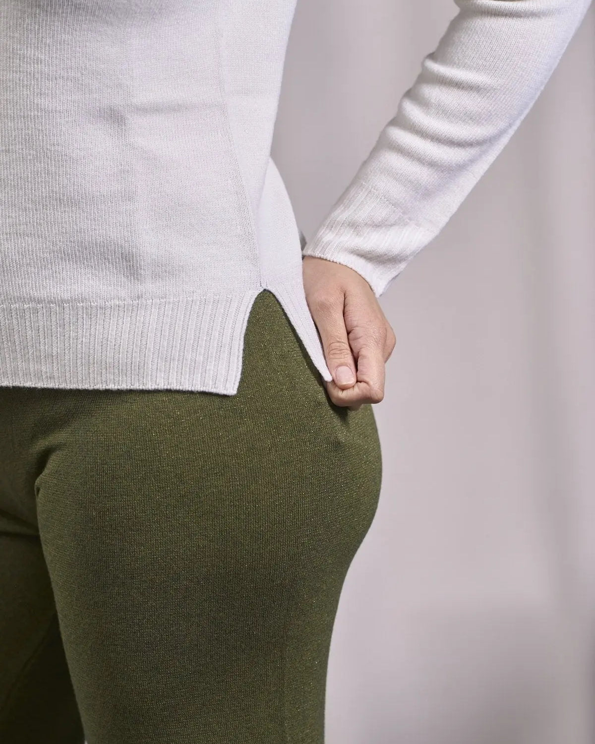 Maglia girocollo con dettagli a coste larghe OFF WHITE IRONICA