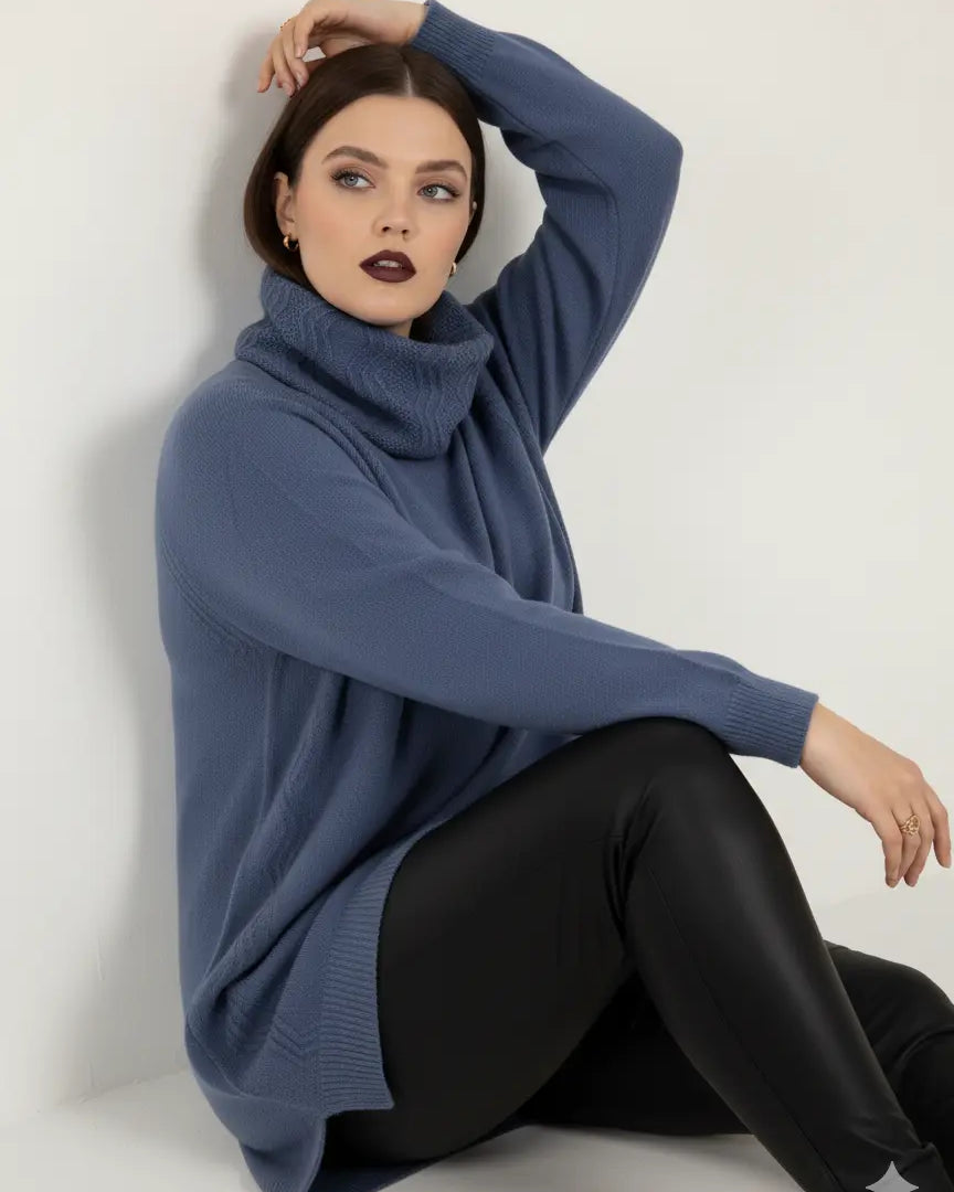 Maglia girocollo con lavorazione a rilievo DORABELLA PIU'