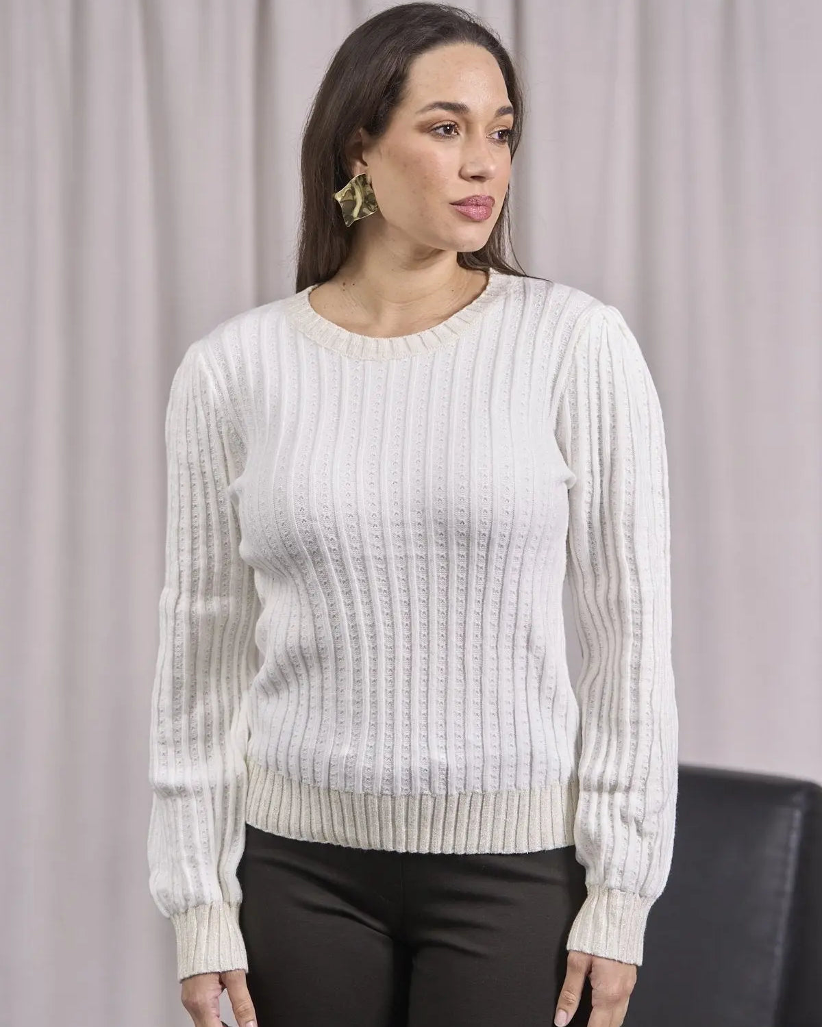 Maglia girocollo con motivo a coste e lurex PANNA DORABELLA