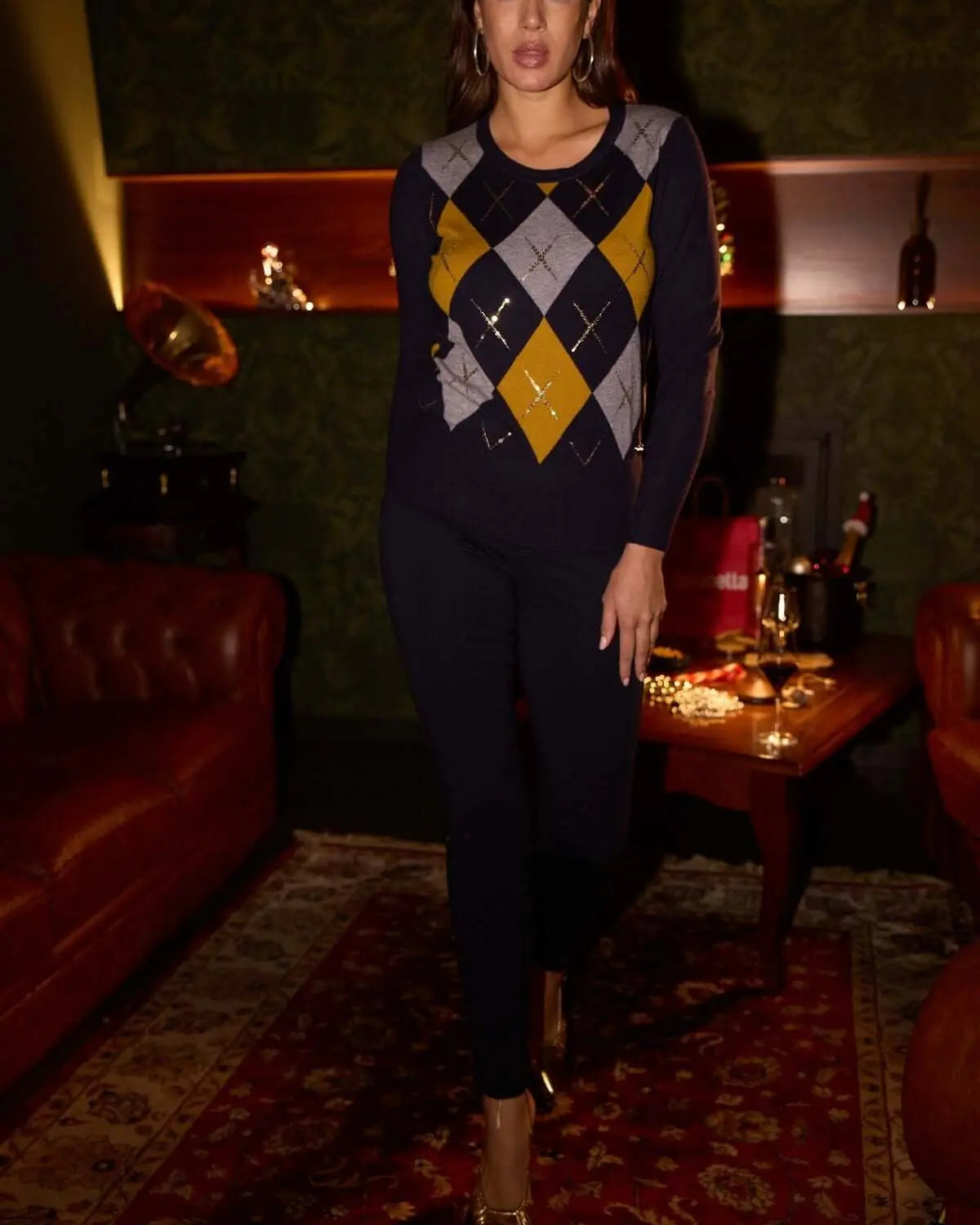 Maglia girocollo con motivo a rombi e ricamo sovrapposto in paillettes BLU DORABELLA