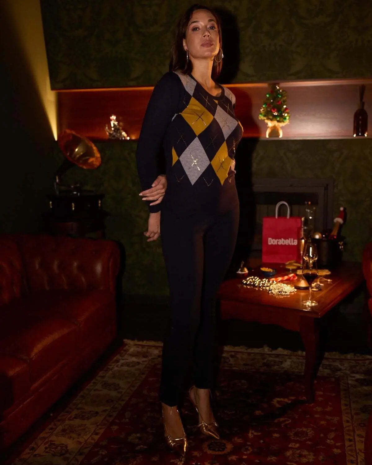 Maglia girocollo con motivo a rombi e ricamo sovrapposto in paillettes BLU DORABELLA