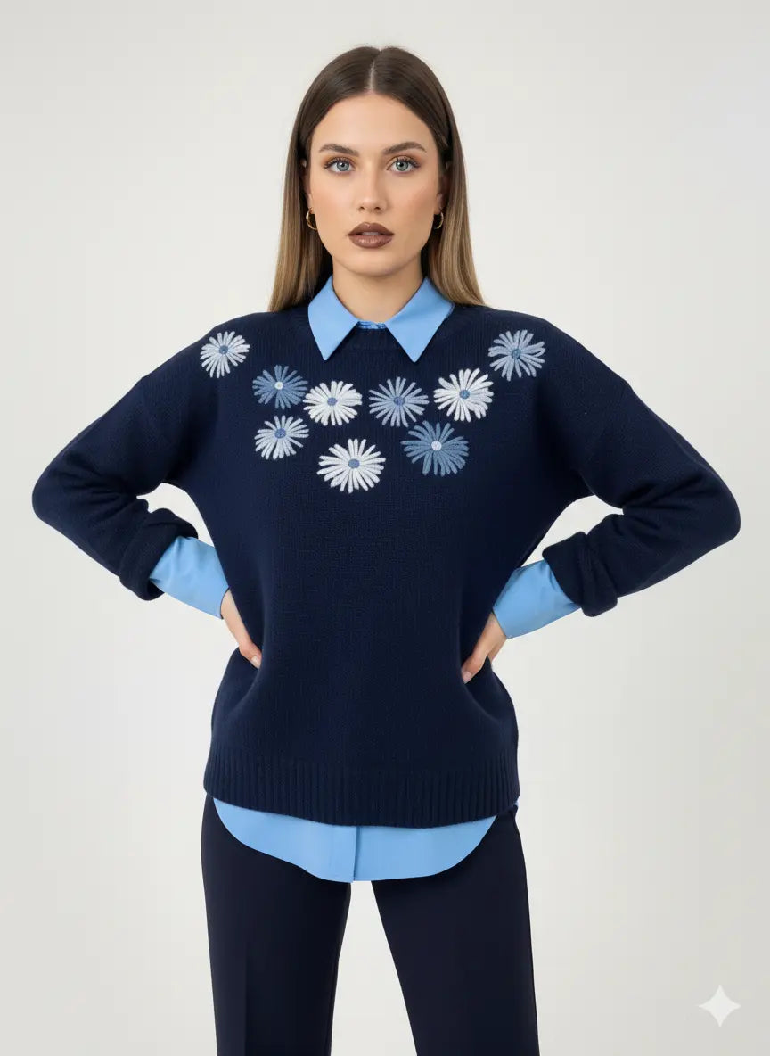 Maglia girocollo con ricamo fiori DORABELLA