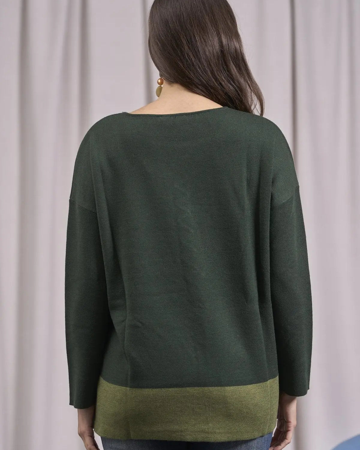 Maglia girocollo con spacchi e contrasti bicolor MUSCHIO IRONICA