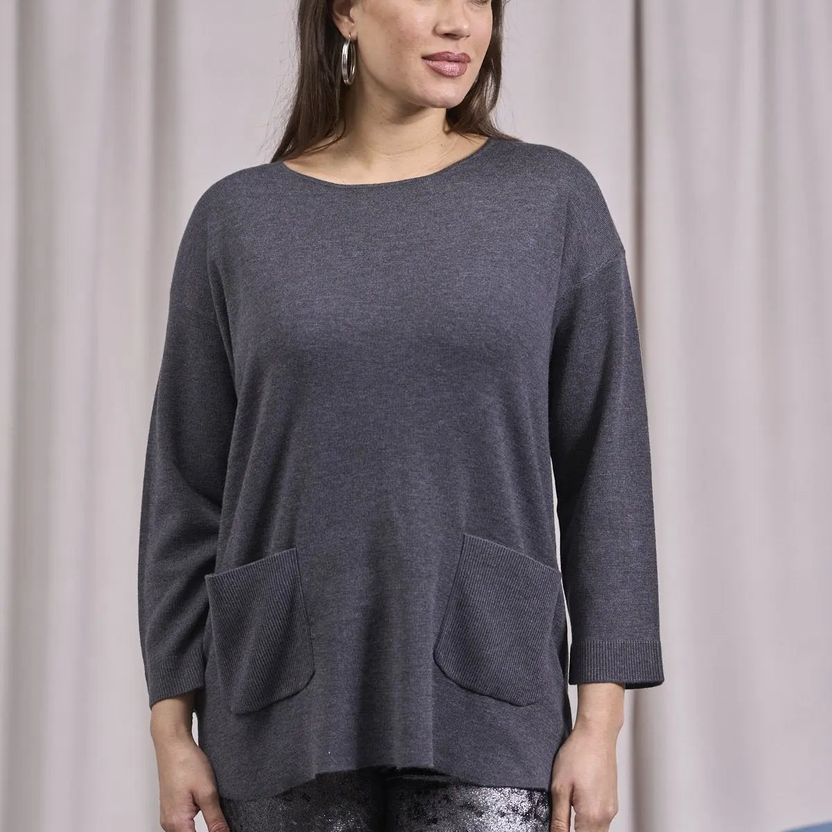 Maglia girocollo con tasche frontali ANTRACITE IRONICA