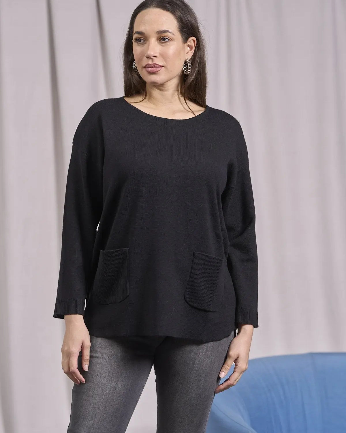 Maglia girocollo con tasche frontali NERO IRONICA