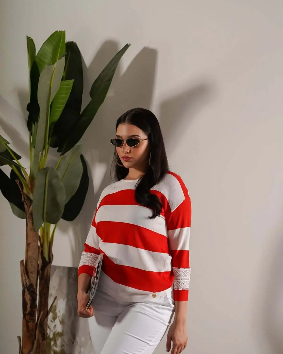 Maglia girocollo in filato a righe di misto viscosa con dettagli in pizzo PAPAVERO DORABELLA