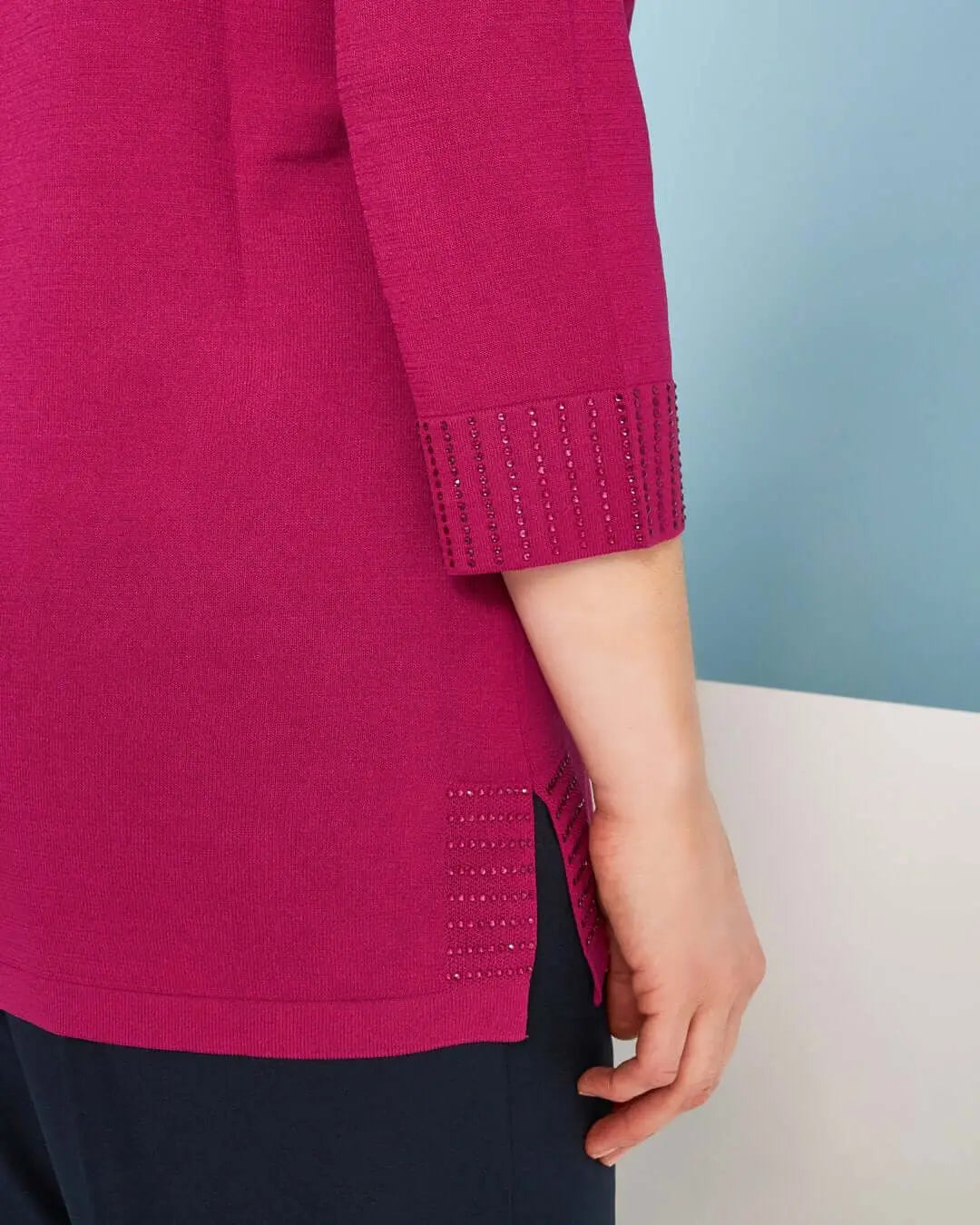 Maglia girocollo in filato di misto viscosa con strass SUMMER PURPLE DORABELLA PIU'