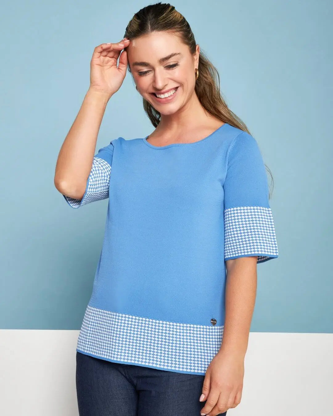 Maglia girocollo in filato di misto viscosa tinta unita con intarsi a contrasto LAVANDA DORABELLA