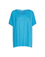 Maglia in filato di viscosa elasticizzata tinta unita con maniche kimono e orlo asimmetrico. AZZURRO DORABELLA