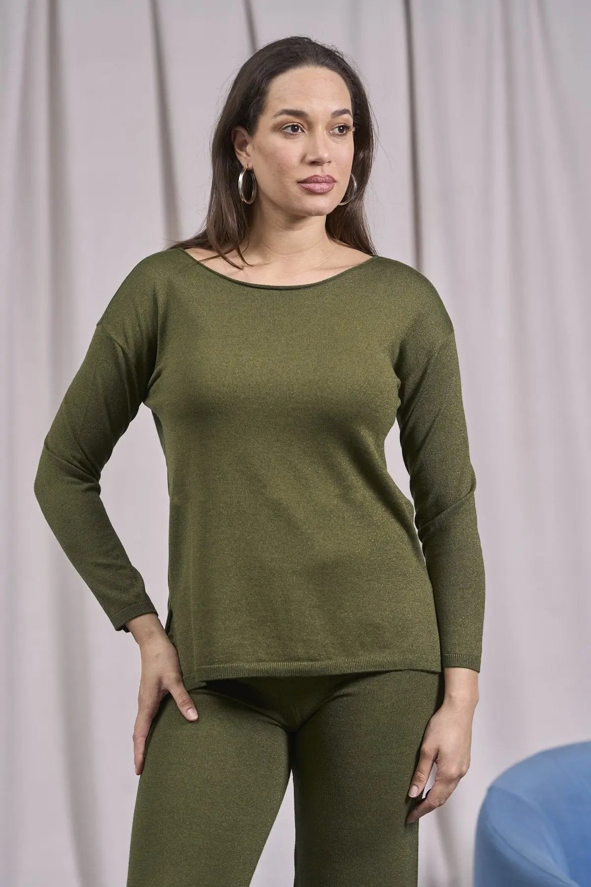 Maglia in lurex a girocollo con spacchi e costine OLIVA IRONICA