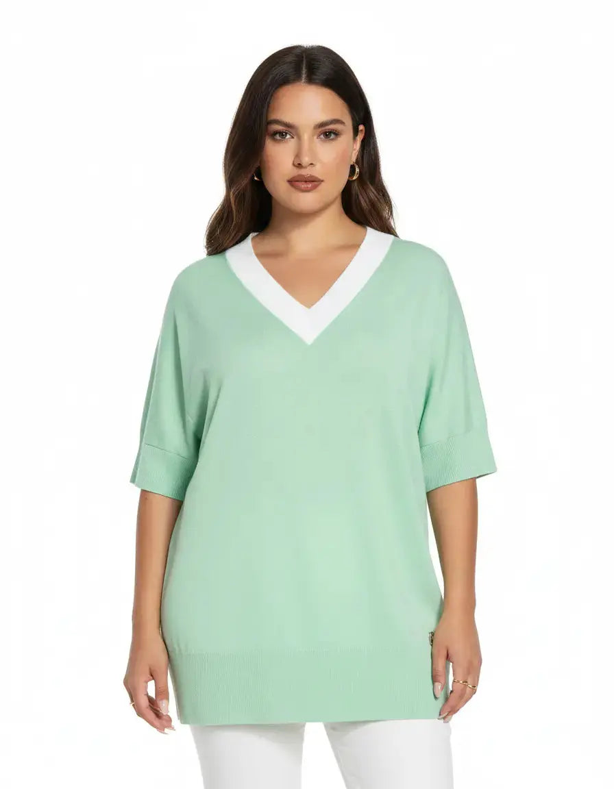 Maglia in viscosa con scollo V MENTA DORABELLA CURVY