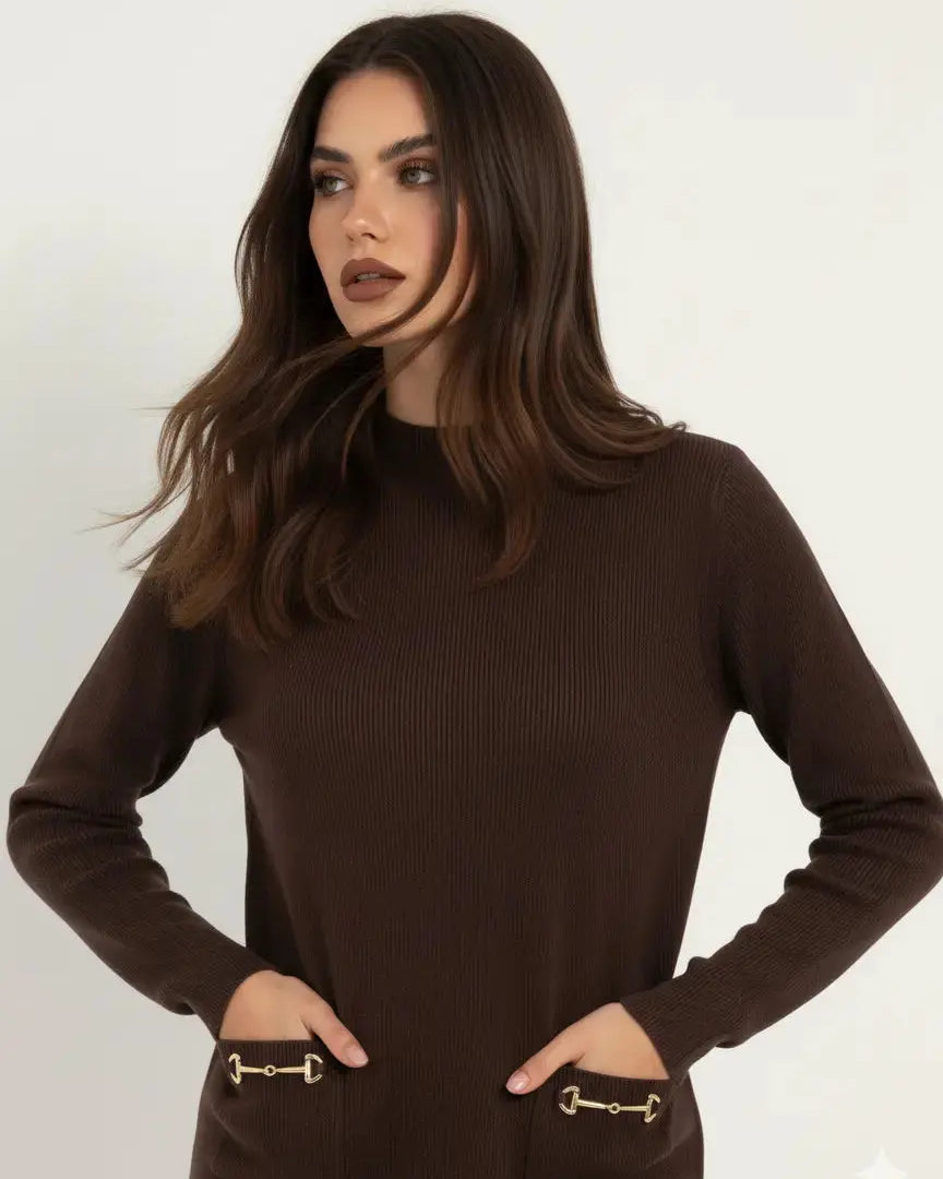 Maglia lupetto a costina con accessori DORABELLA
